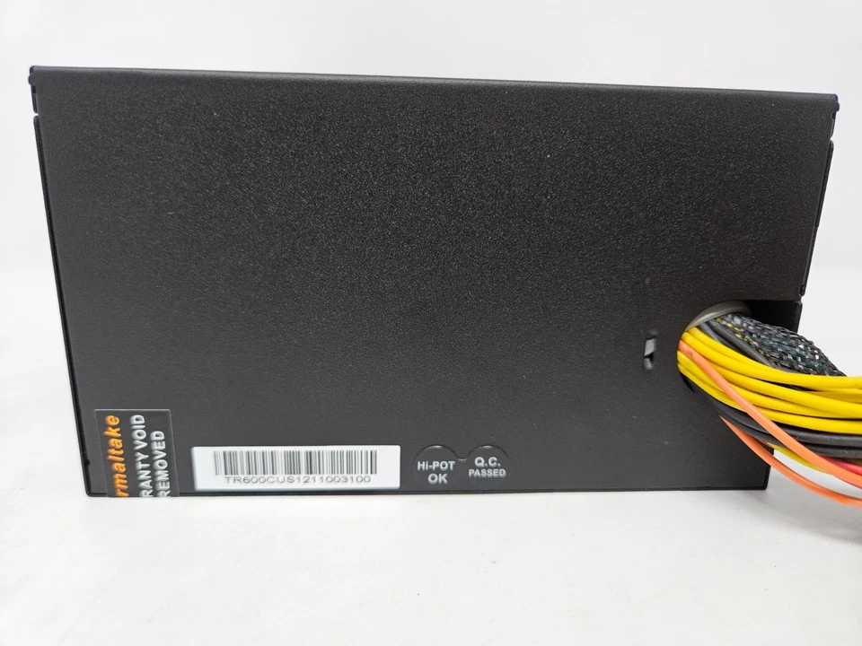 Thermaltake TR2-600N 600W ATX Power Supply - Image 4 of 4