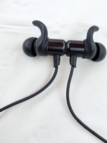 Anker Bluetooth Wireless Headphones SoundBuds Slim Workout IPX7 Waterproof - Picture 4 of 14