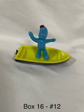 In The Night Garden Iggle Piggle wheel along Boat magazine Figures *Rare 2007*