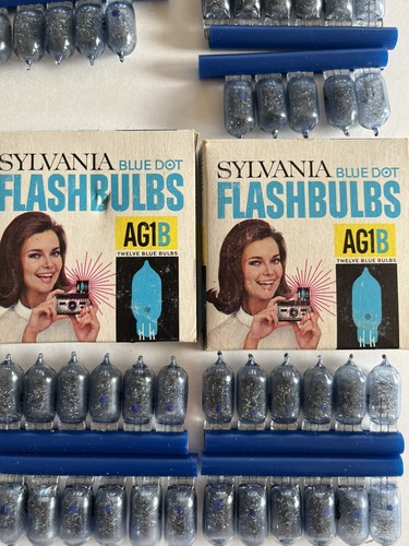 NOS Vintage Sylvania AG1B Blue Dot Flash Bulbs 52 Lamps Partial & Full Boxes - Picture 6 of 6