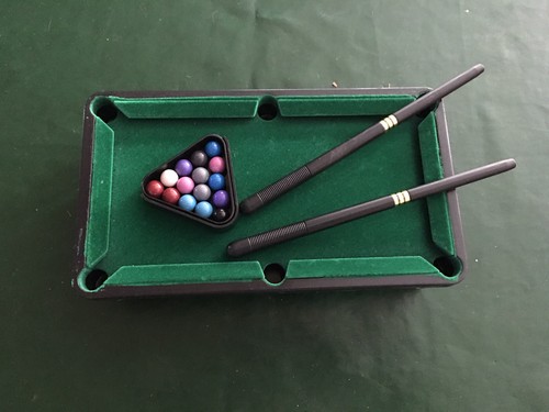 Mini Pool Table 9 Inch Toy Great Decoration For That Man Cave Complete W Balls Ebay