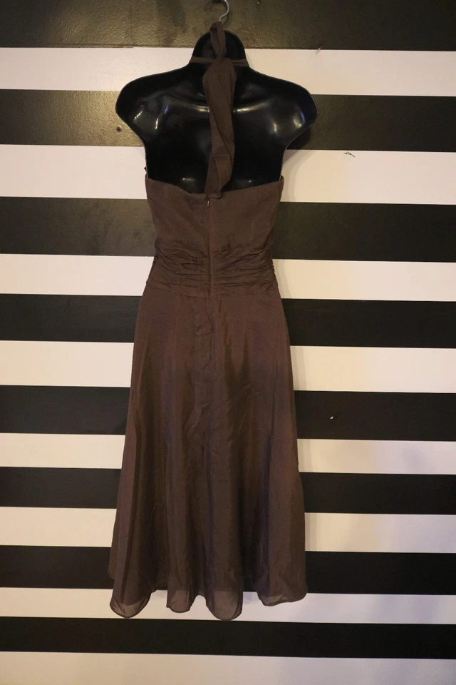 Женское платье White House Black Market из длинной шелковой смеси без рукавов коричневое размер 2 - Изображение 2 из 4