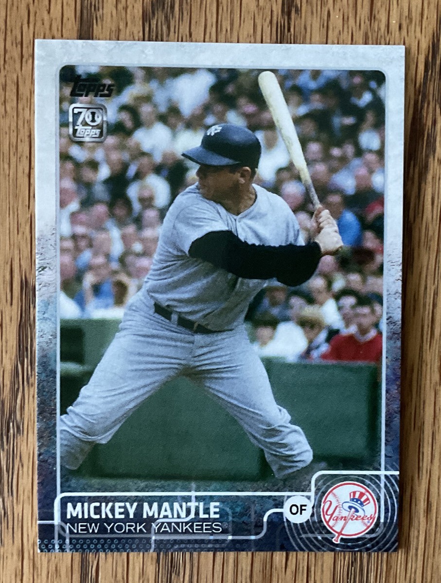 2021 Topps X MICKEY MANTLE Collection Reprint Card MM44 Batting 