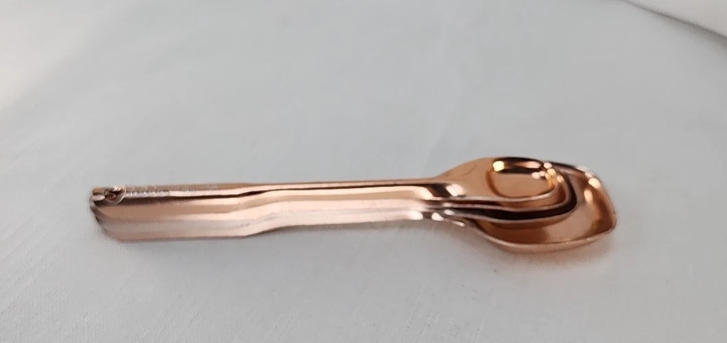 Vintage U.S. STD. Copper Colored Long Handled Measuring Spoon Set Lot of 4
