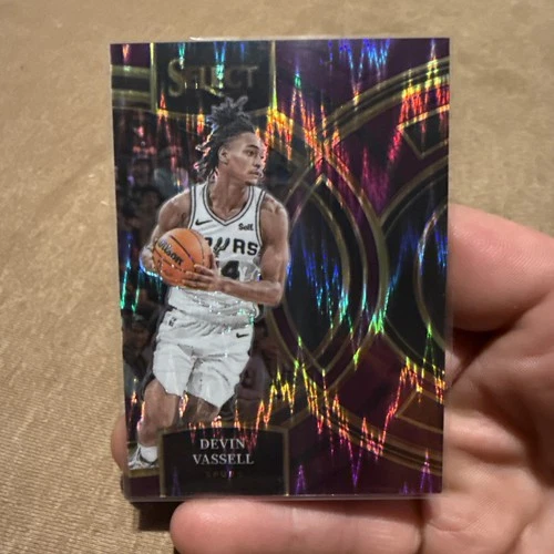 2023-24 Panini Select - Premier Level Devin Vassell #153 Purple Flash Prizm /175