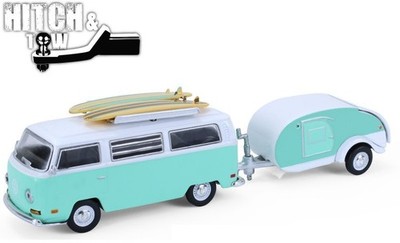 VW Volkswagen T2 Bus + Trailer & Surfboards - 1971 - seagreen - Greenlight 1:64