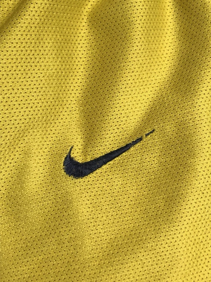Shorts vintage Nike Michigan Wolverines XL amarelo azul Swoosh fabuloso 5 anos 90 malha - Imagem 4 de 4