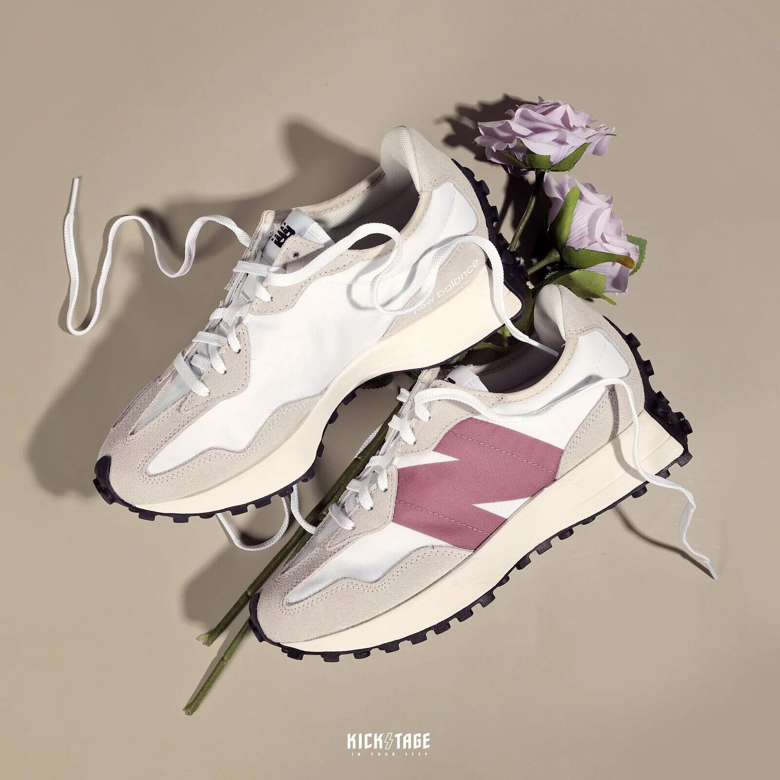 New Balance 327 NB 327 NB327 Womens Ivory White Pink Purple Sneakers WS327CD B