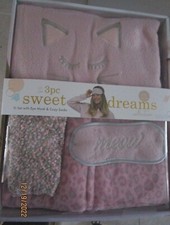 LADIES SLEEP WEAR.. TWO PIECE PJ SET. W/ SOCKS  EYE MASK..SIZE EX LARGE..16