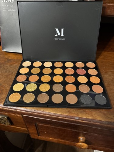 Morphe Artistry Eyeshadow Palette 35G Bronze Goals, 1.98 oz. - NEW - Picture 8 of 9