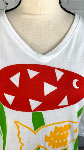 NEW Marushka Hand Printed White Tropical Fish V-Neck T-Shirt 100% Cotton M - Picture 4 of 23