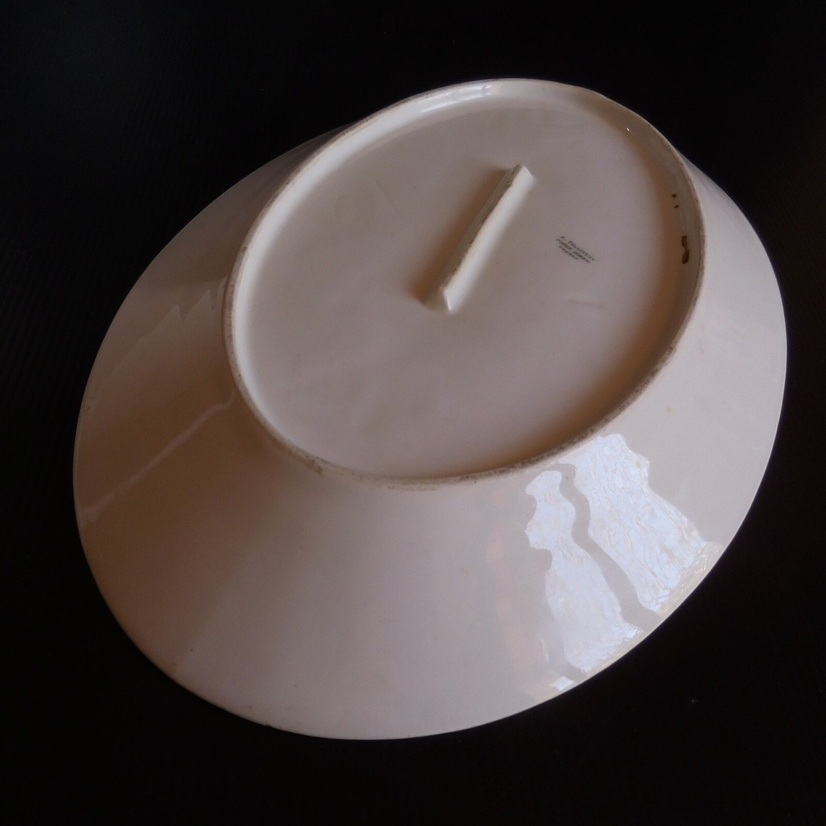 Plat ovale en porcelaine DESHOULIERES Blanc Floral,Végétal - Vendu