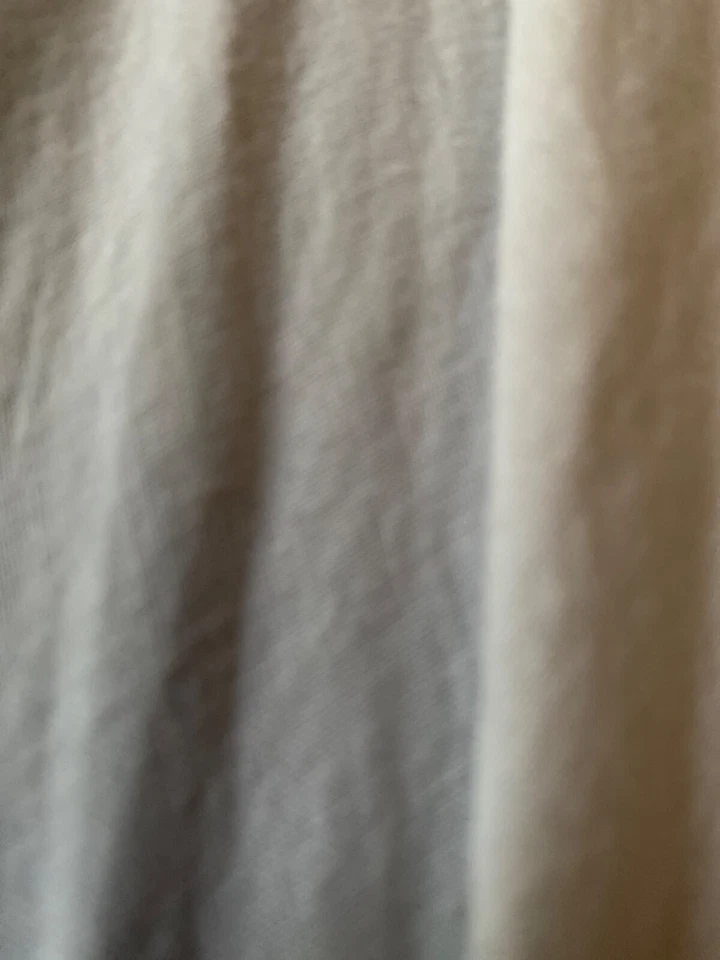 Bed sheet cover color living room - Image 2 of 3