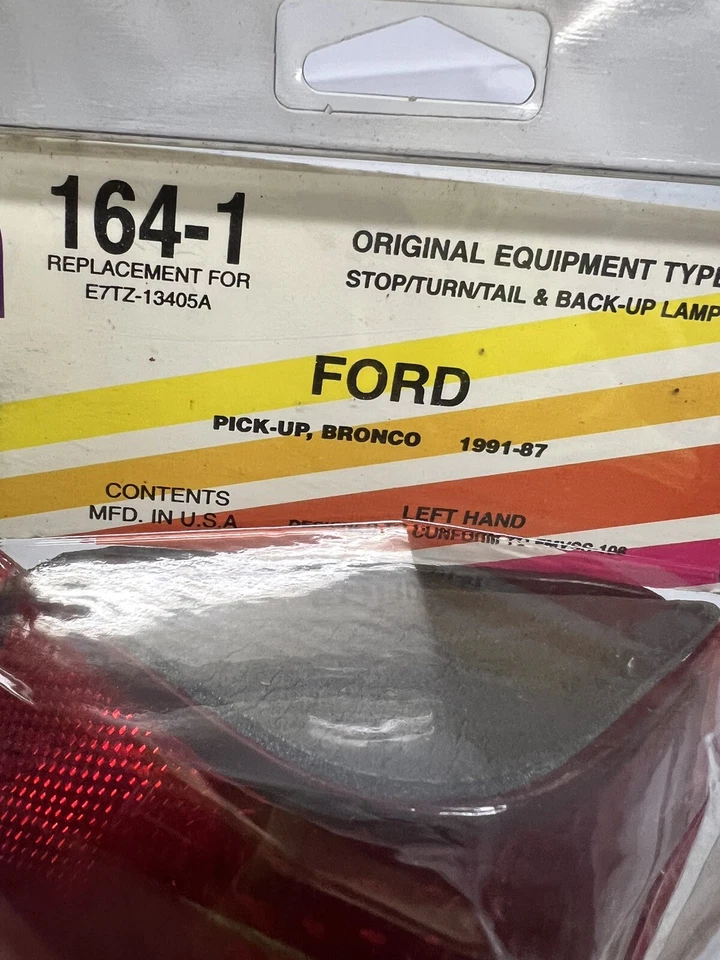 USA 1987-1991 Ford Bronco F150 Tail Light Driver Left Side GLO-BRITE E7TZ13405A - Image 2 of 4
