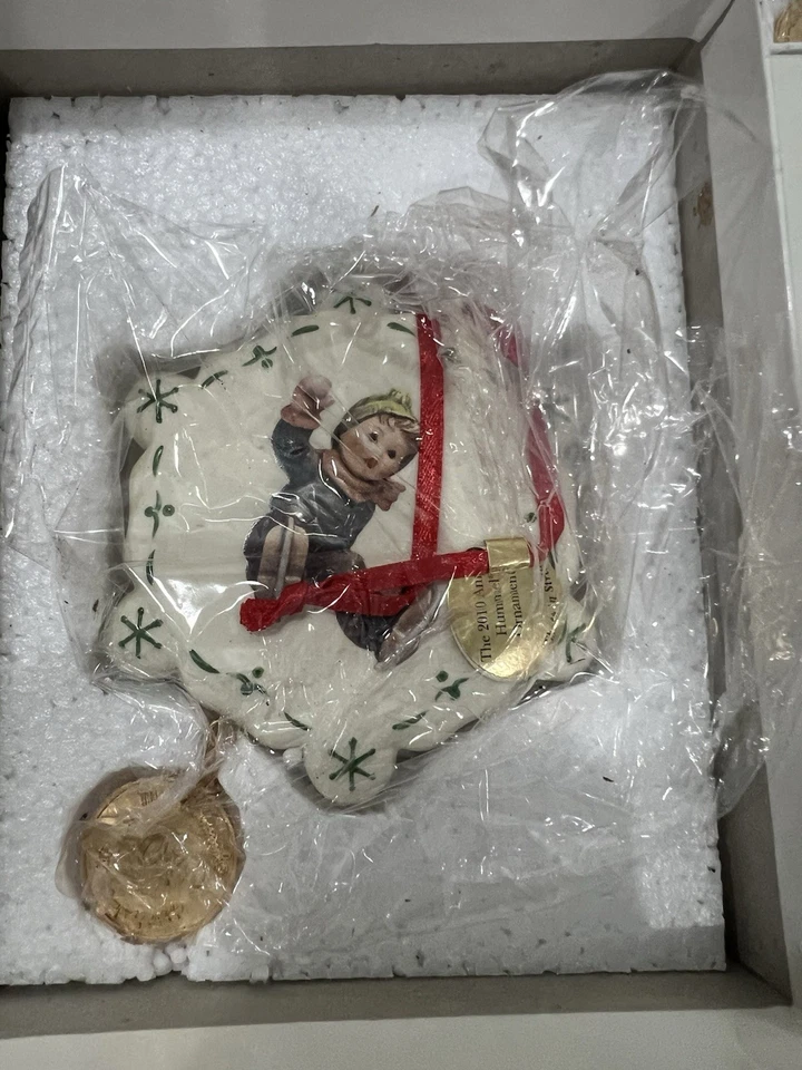 Lote de 7 M.I. Adornos anuales de Navidad Hummel 2005-2014 con cajas Foto 2 de 4