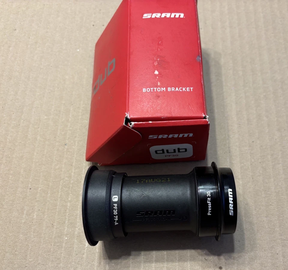 SRAM DUB PF30 Press Fit Bottom Bracket 68/73mm Road/Road Wide Mountain Bike BB - Image 2 of 3