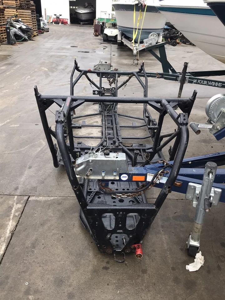 Chasis cuadro de 4 plazas Polaris RZR 1000 XP 23  Foto 4 de 4