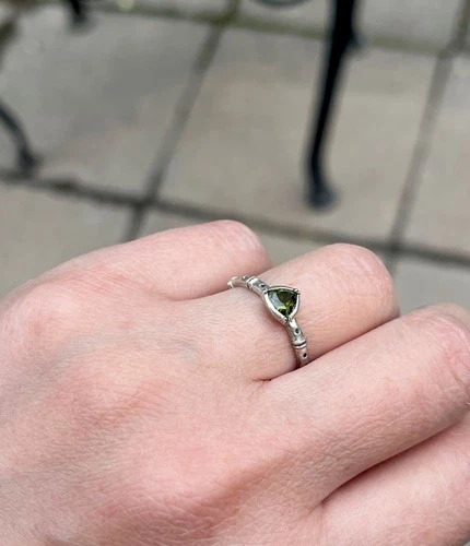 Sterling Silver 925 Vintage Thai Silpada Ring with Stone Size 7.75