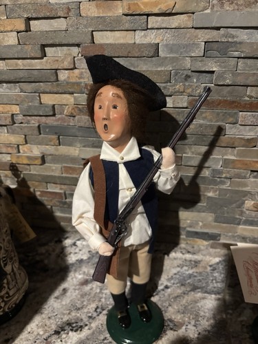 Byer’s Carolers Man W Rifle