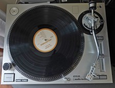 Audio-technica PL120 turntable with AT150MLX cartridge