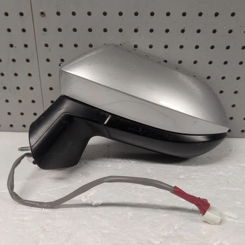 2020-2022 TOYOTA COROLLA LEFT DRIVER SILVER DOOR MIRROR (5593)