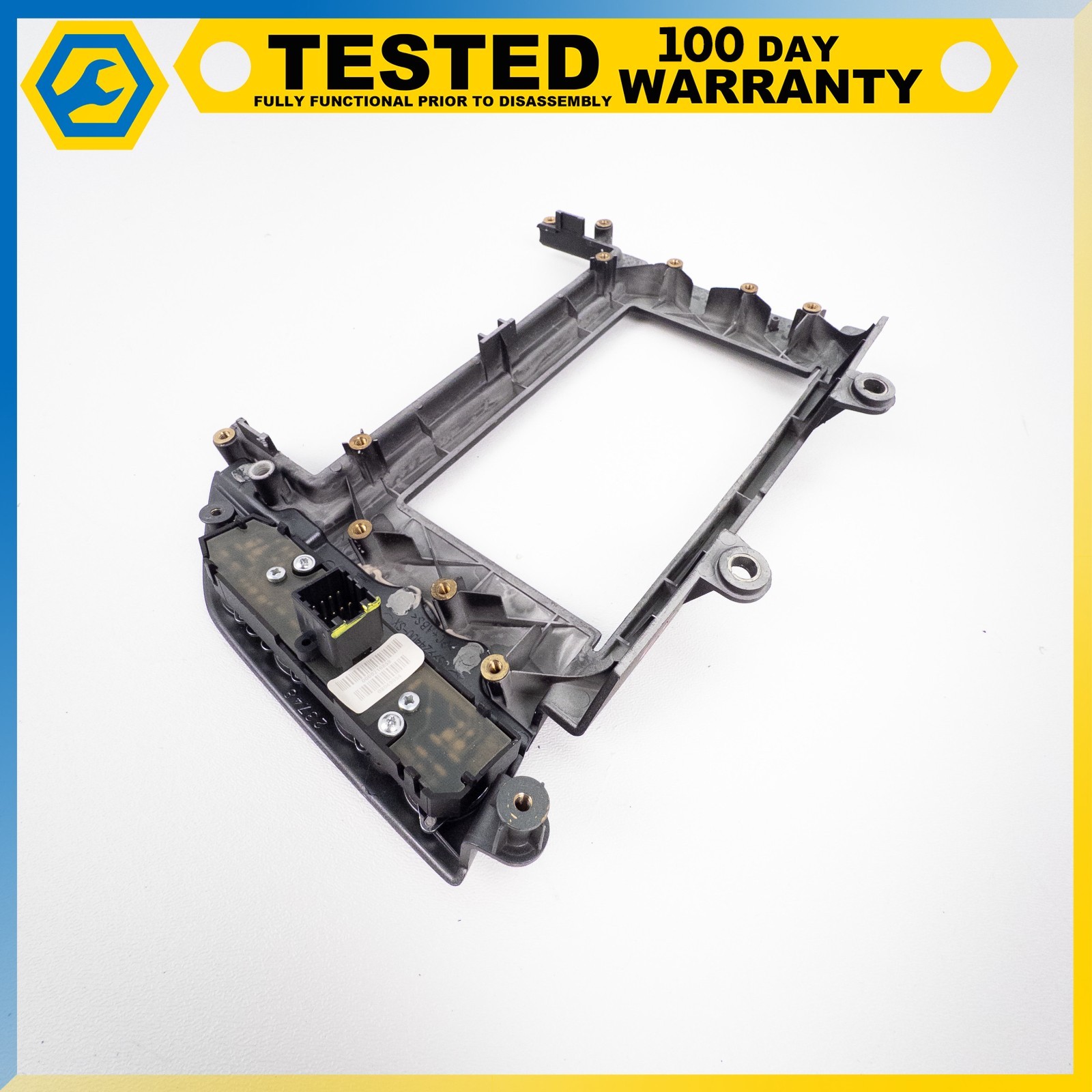 08-11 MASERATI GRANTURISMO CENTER CONSOLE HEAD UNIT NAVI TRIM BEZEL W/ SWITCH OE