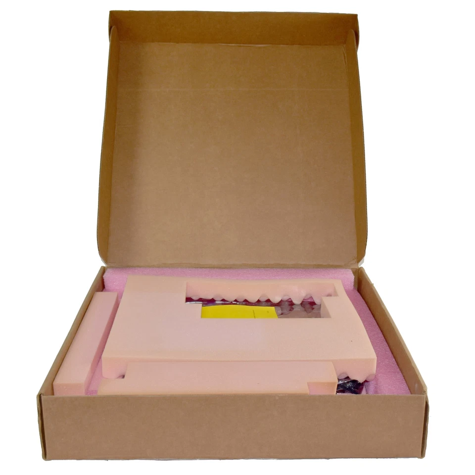 Dell Terascale E300 Line Card 8x 10GbE Expansion Module LC-EG3-10GE-8P 5GFDK - Image 2 of 4