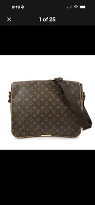 Louis Vuitton Abbesses M45257 Monogram Canvas Messenger Crossbody Shoulder Bag