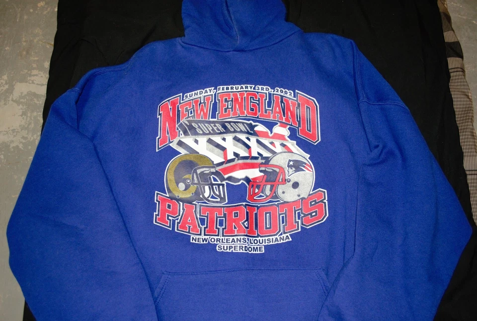 Camisa Superbowl XXXVI - Russell Athletic - XXL / 2X - Tom Brady 1st Superbowl Foto 2 de 3