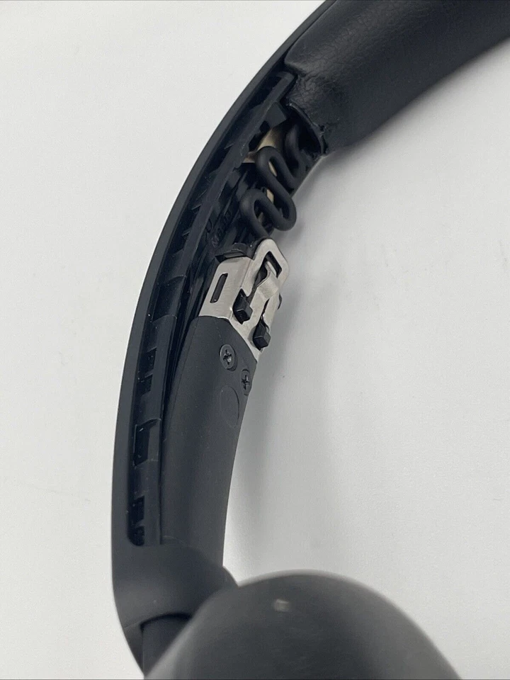 Microsoft 1989 Modern USB Headset - Black 6ID-00012 - Please Read! (Working) - Image 2 of 4