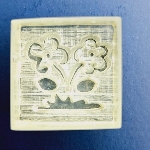 Twin Daisies Acryllic Soap Stamp - Picture 2 of 4
