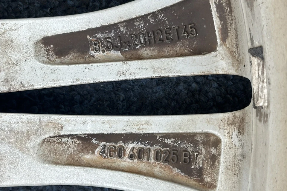 2013-2018 Audi S6 Factory OEM 20" wheel Rim Tire - Image 4 of 4