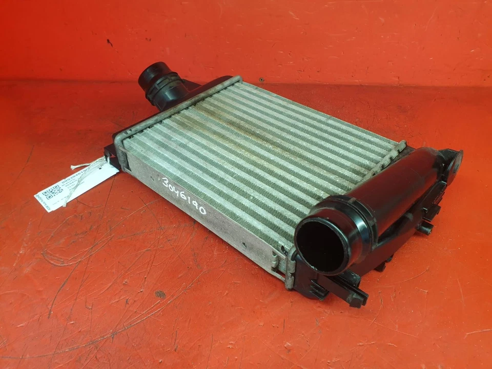 RENAULT CLIO INTERCOOLER  2015 0.9L PETROL H4BT 408 90 - Image 2 of 4