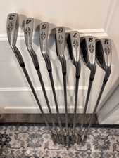 Top Flite Tour Mid-Size Iron Set 3-9 RH Dynalite Gold S300 Steel Shafts Lamkin