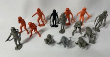 Vintage Marx Astronaut Space Program Plastic Figures Various Poses Lot Of 14