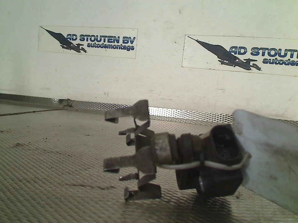 SENSOR NIVEL 46AH 46AH mercedes-benz c (w205) 2015 a2229050503 Foto 2 de 4