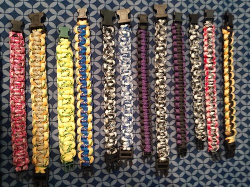 15 Paracord Bracelets Assorted Colors And Sizes NEW Hand Made - Picture 4 of 5