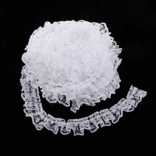 Weiße Spitzenborten