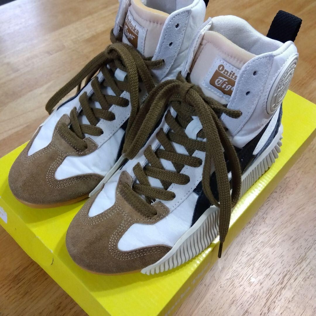 Onitsuka Tiger ACROMOUNT MT 1183B467 100 CREAM/BLACK sneaker shoes size 