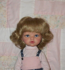 Playhouse BECKY Doll Wig Size 8/9 BLONDE Short Wavy/Curl Wig W/Bangs NWT