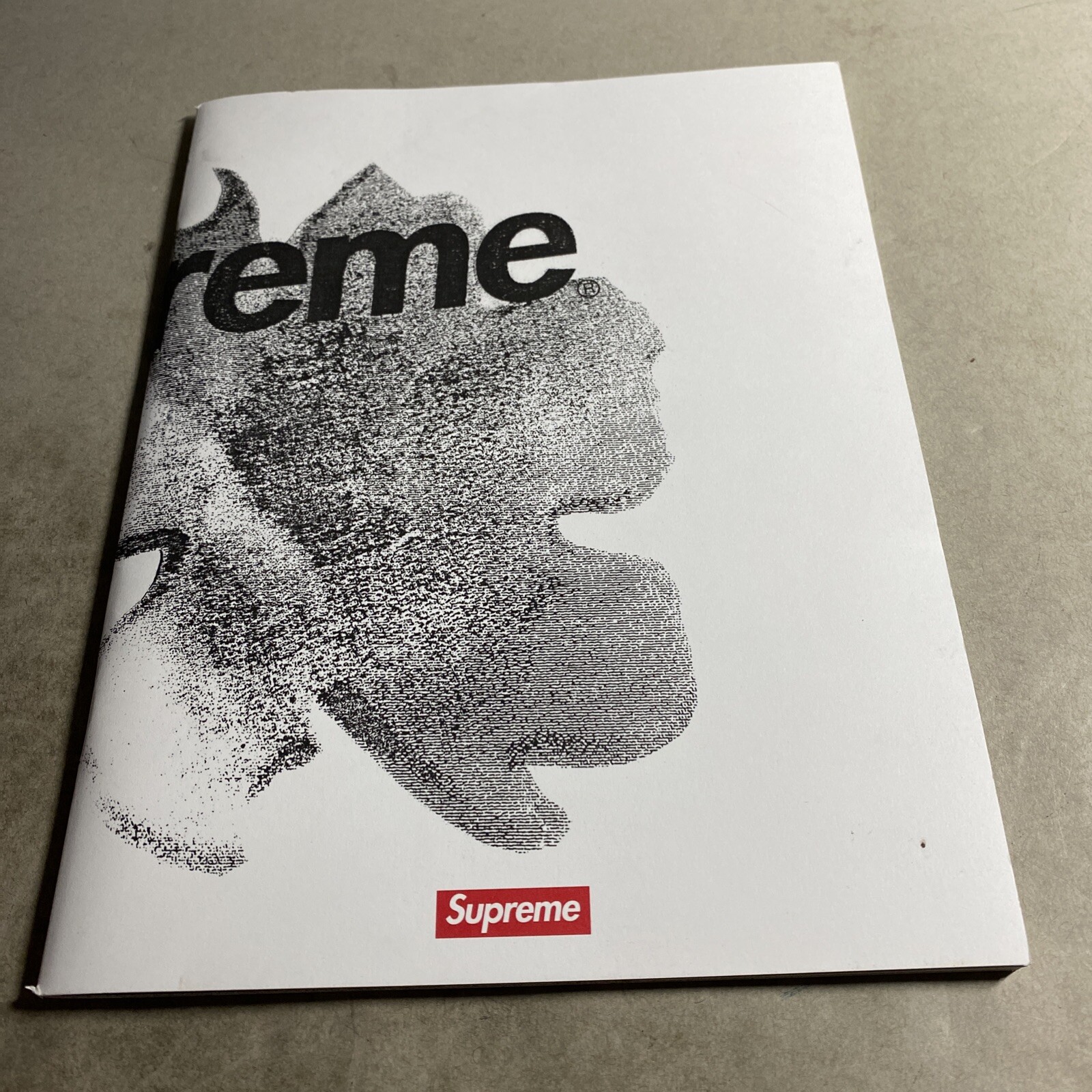 Supreme 2021 Stomp Your Feet If You Love Pizza / FTH