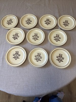 Pfaltzgraff Village 7  Bread &Butter / Salad Plates Set of 10 Stoneware Vintage