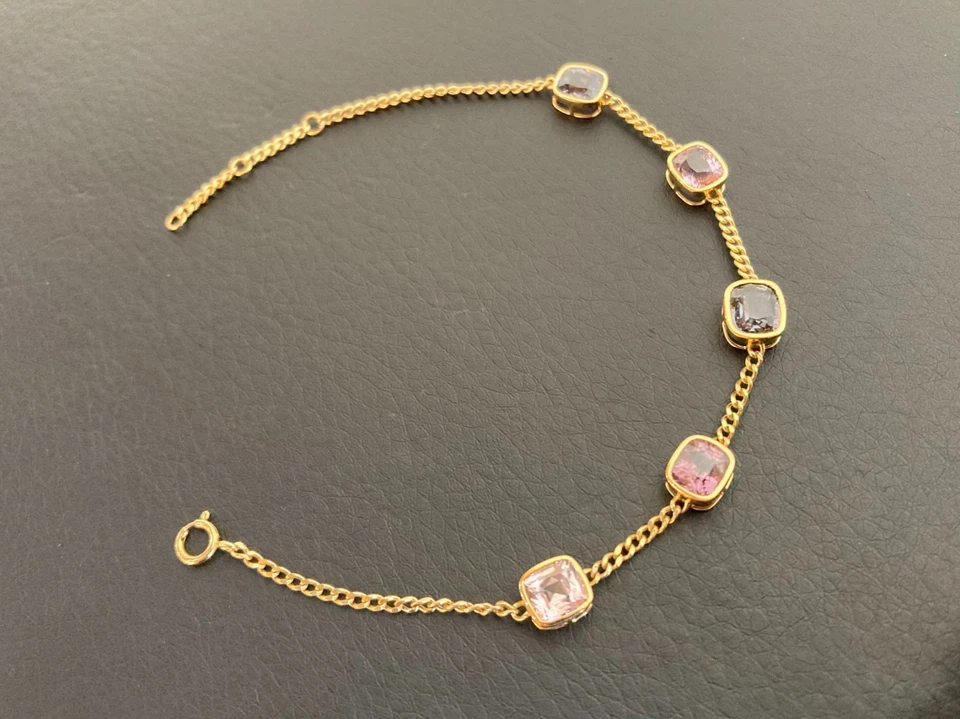 18K Yellow Gold Spinel Cuban Link Chain Bracelet Length 7 Inches - Image 2 of 4