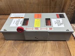 Cutler Hammer, Eaton Double Throw Safety Switch DT361UGKW 30 Amp, 600 Volt