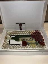 NWT Peggy Karr Plate Wine Bottle Grapes and Cheese Theme New Mint Condition