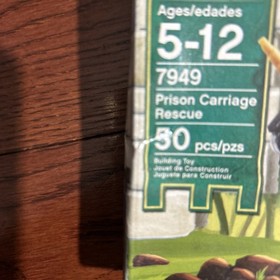 LEGO KINGDOMS Prison Carriage Rescue set 7949 box damage see picture