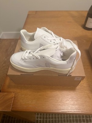 Veja V-12 Leather White Light Grey EU 36 US 5 Women New in Box