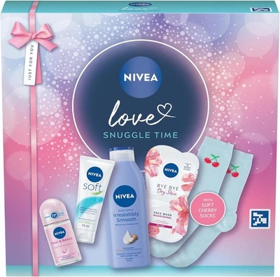 NIVEA Love Snuggle Time Gift Set (5 Products) – Women's – Includes...