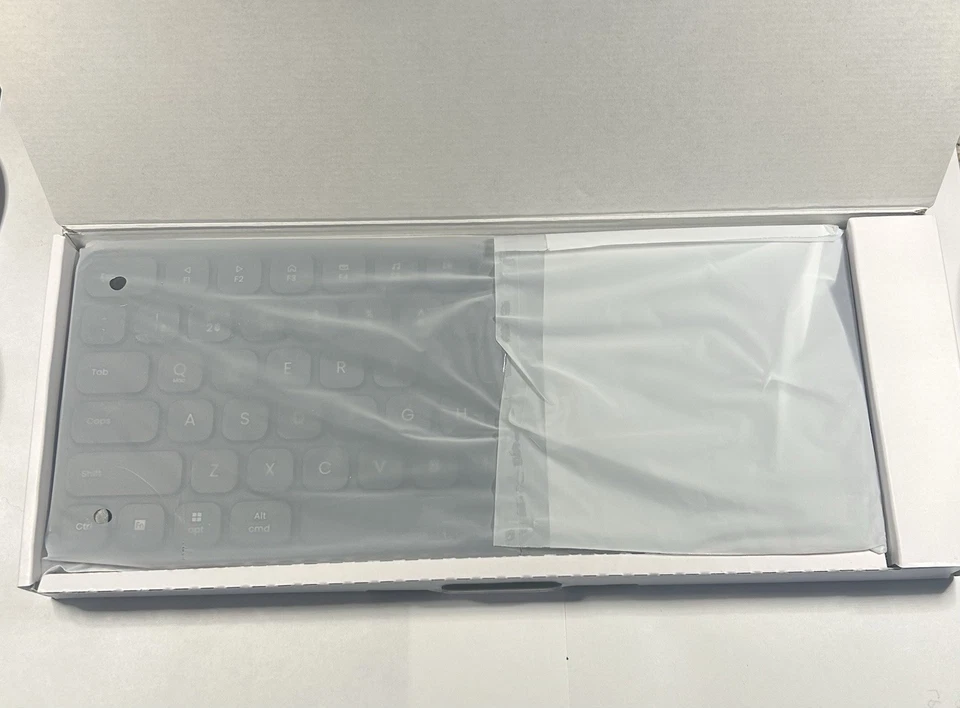 NEW Rapoo E9050L Multi-Device Wireless Keyboard Ultra-Thin Rechargeable Mac PC - Image 3 of 4