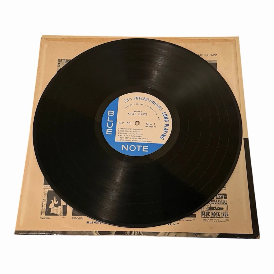 Miles Davis Volume 1 LP Blue Note Records Ear BLP 1501 RVG - Image 3 of 4